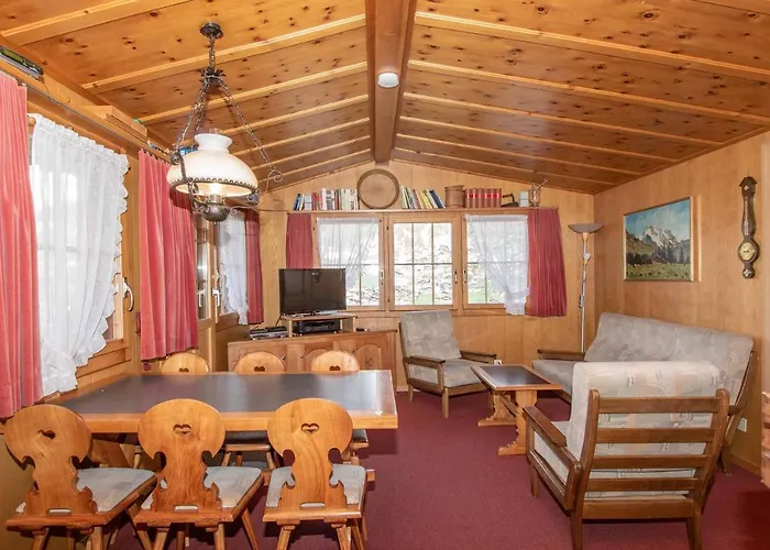 Iris Апартаменты *